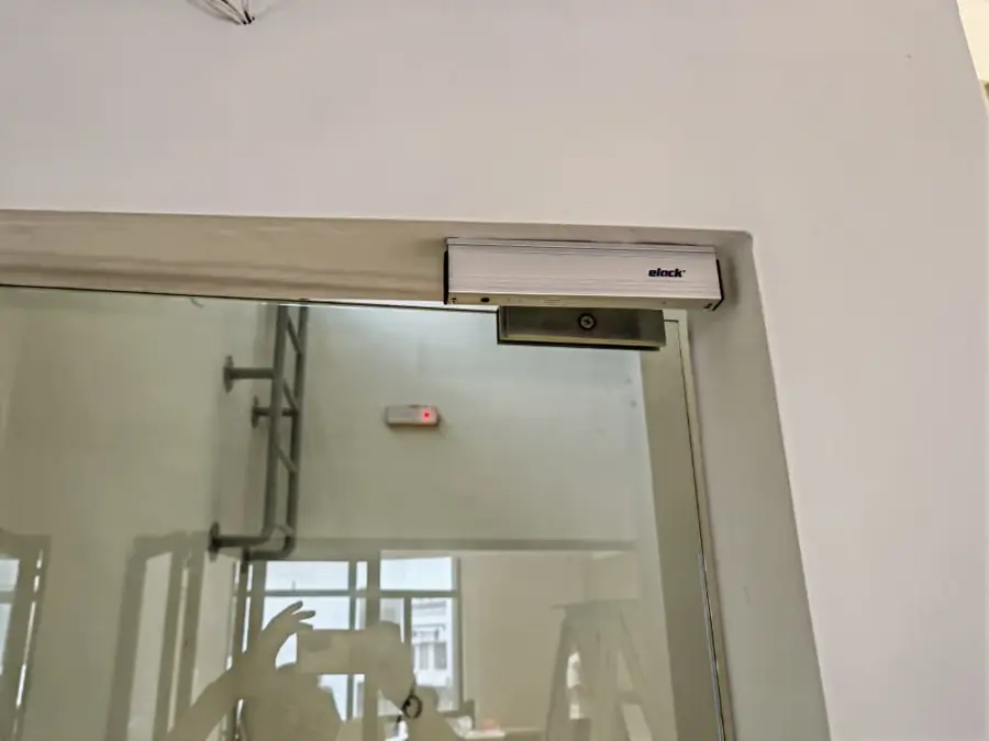 EM Lock And Bracket