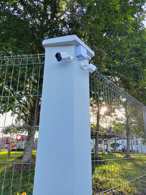 6MP Smart Hybrid Light Fixed Bullet Network Camera